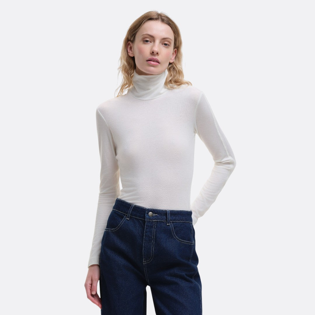Vera Tee