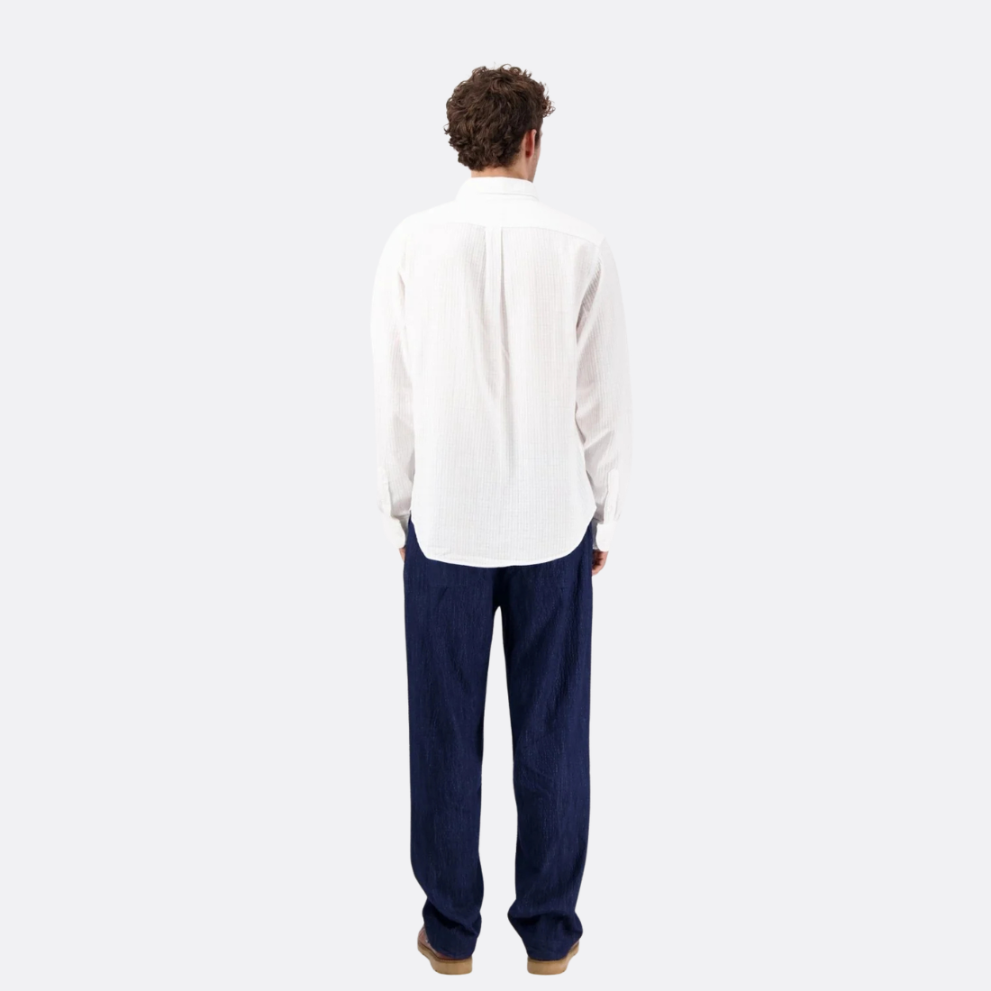 <PRODUCTTITLE> in White by Castart.