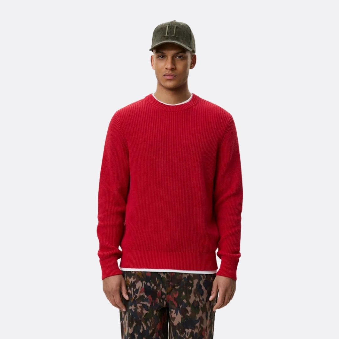 <PRODUCTTITLE> in Red by Les Deux.