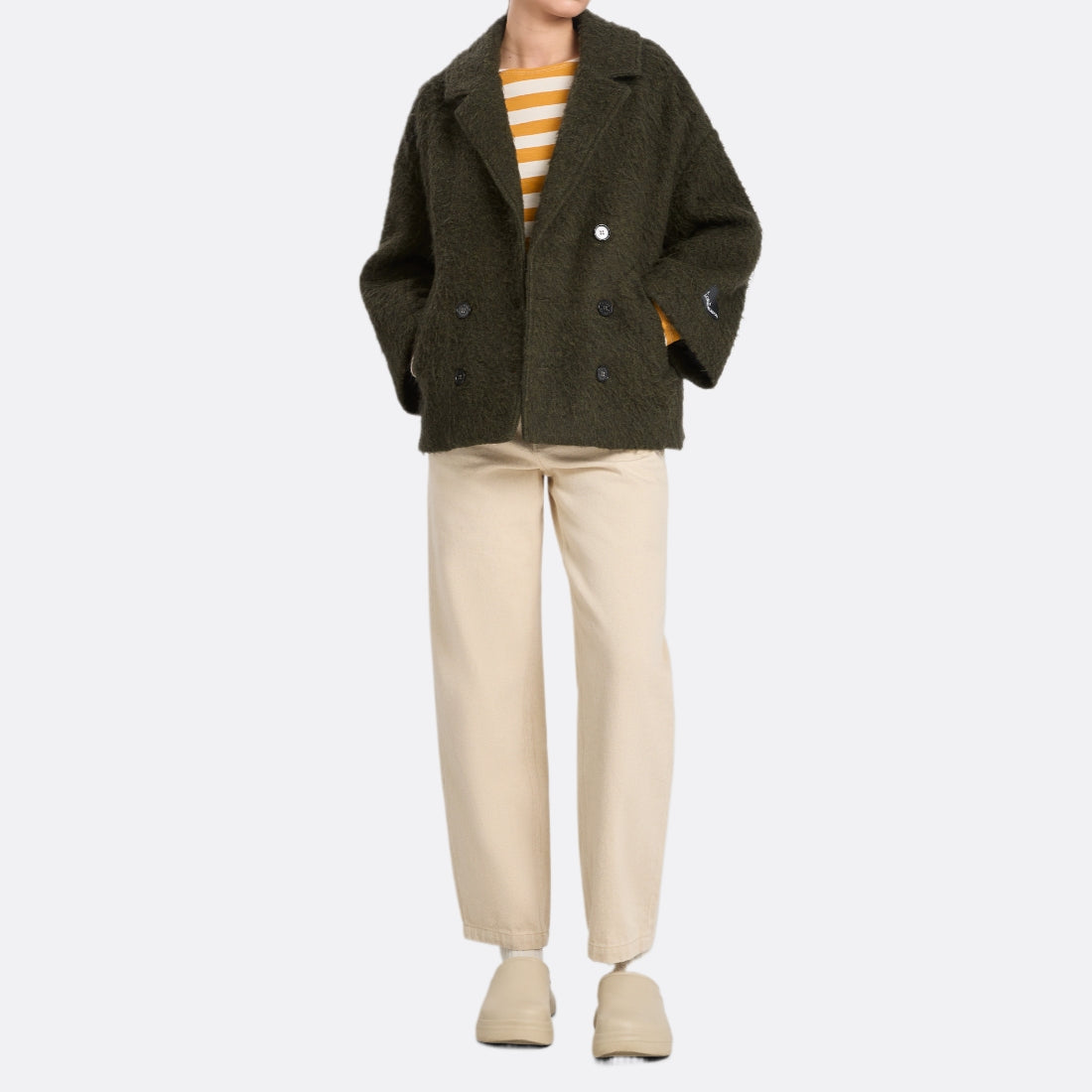 <PRODUCTTITLE> in Green by Loreak Mendian.