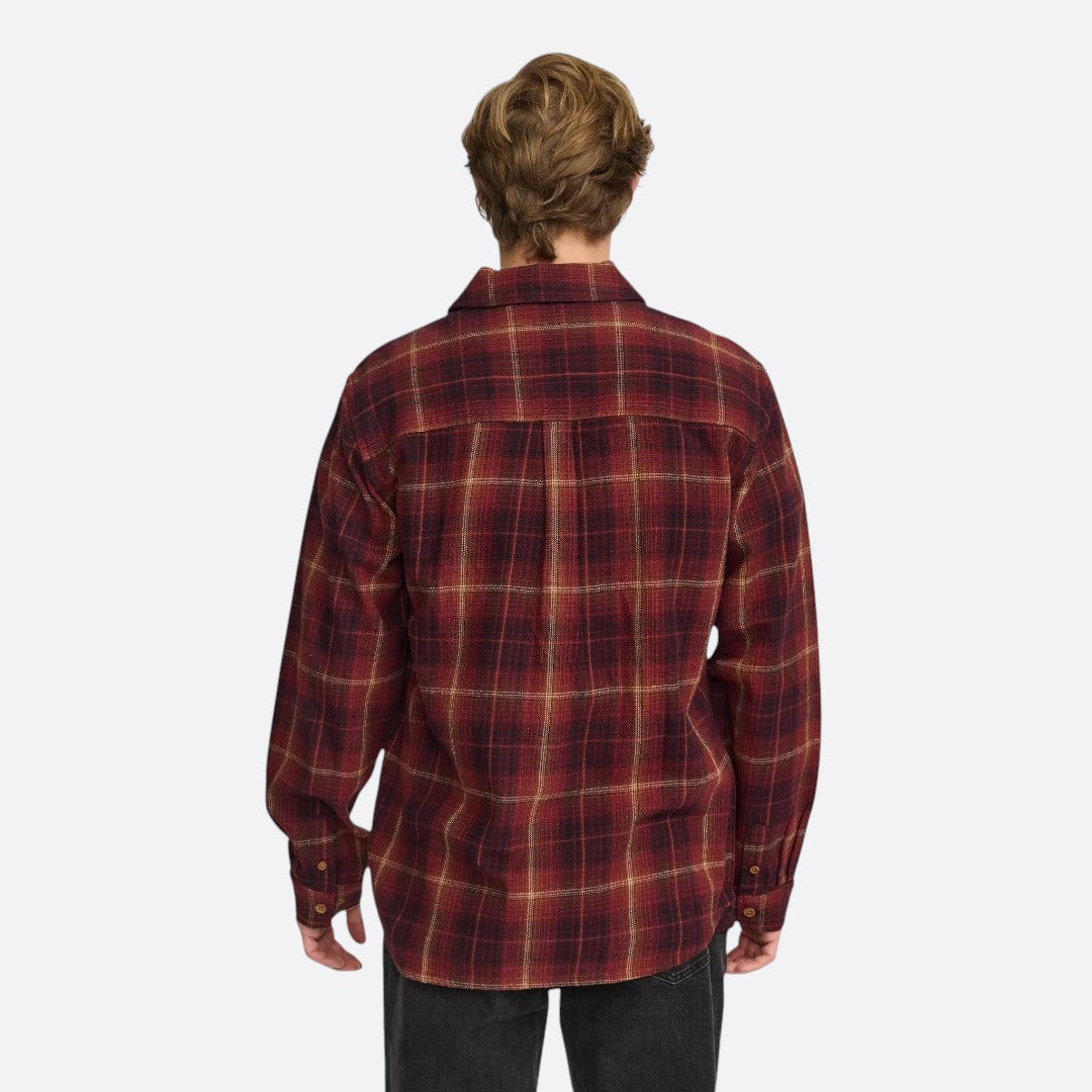 <PRODUCTTITLE> in Red by Revolution.