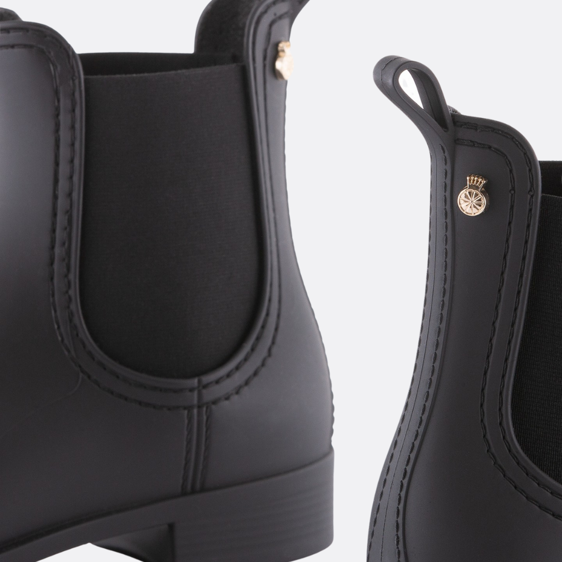 <PRODUCTTITLE> in Black by Lemon Jelly.
