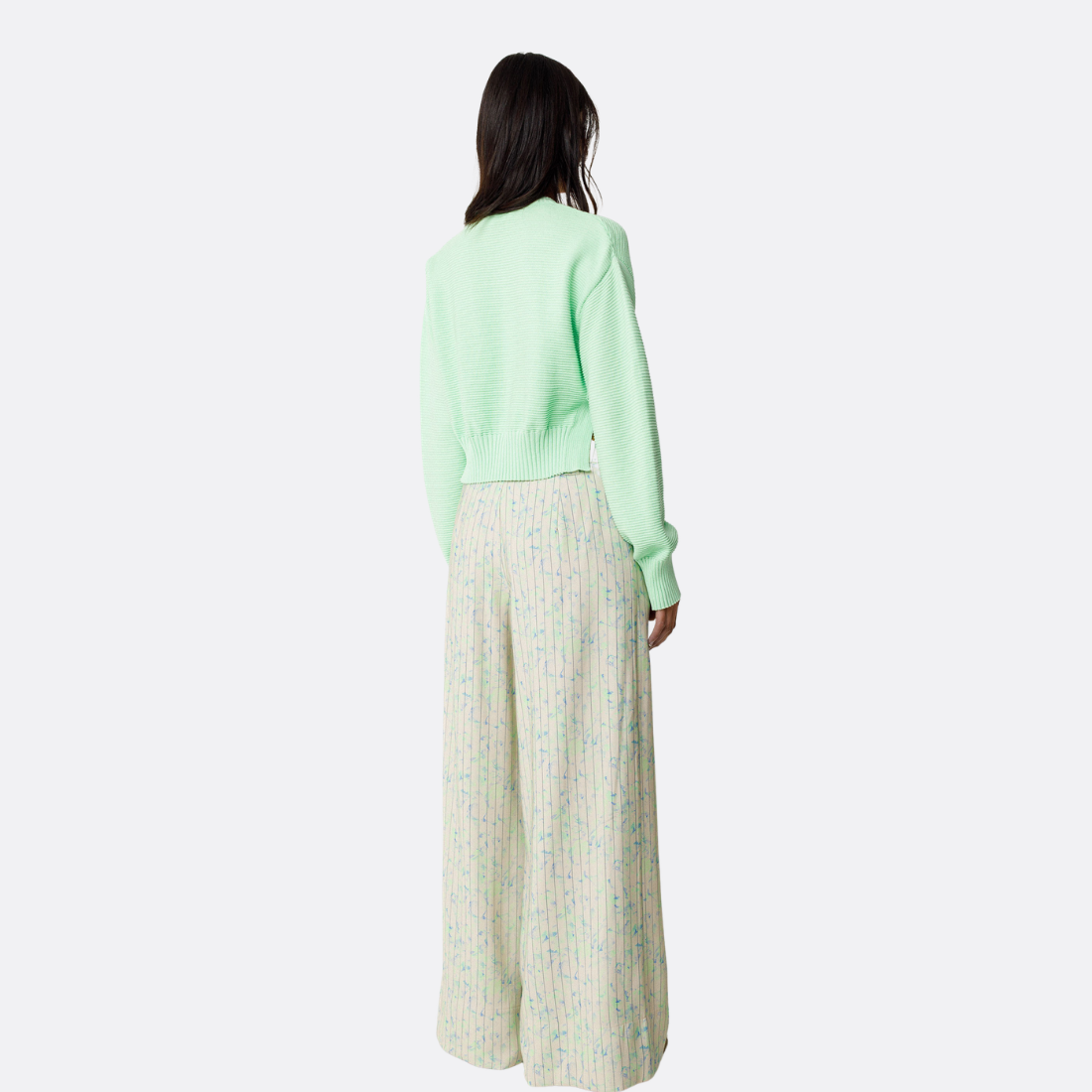 <PRODUCTTITLE> in Green by SKFK.