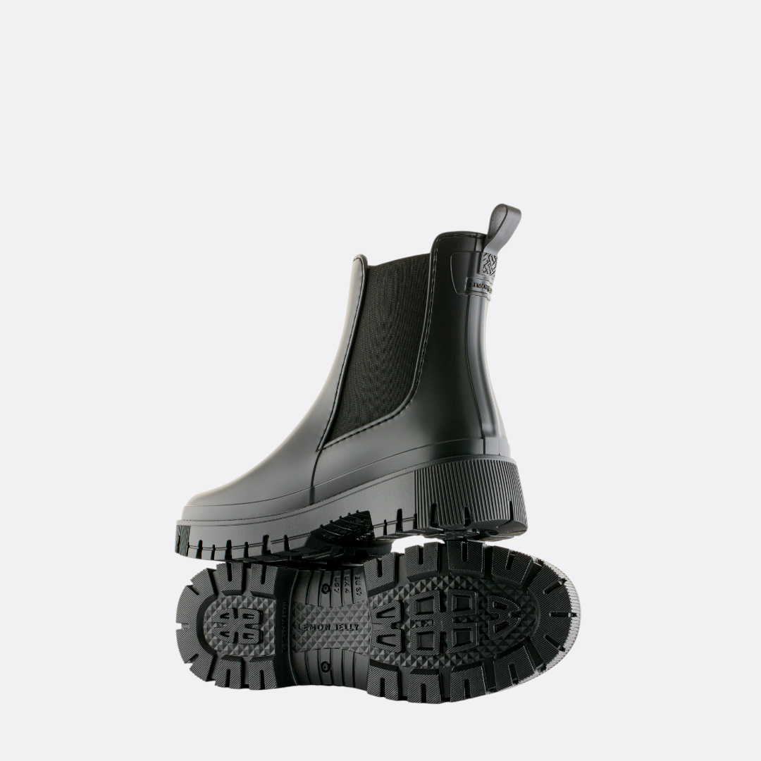 <PRODUCTTITLE> in Black by Lemon Jelly.