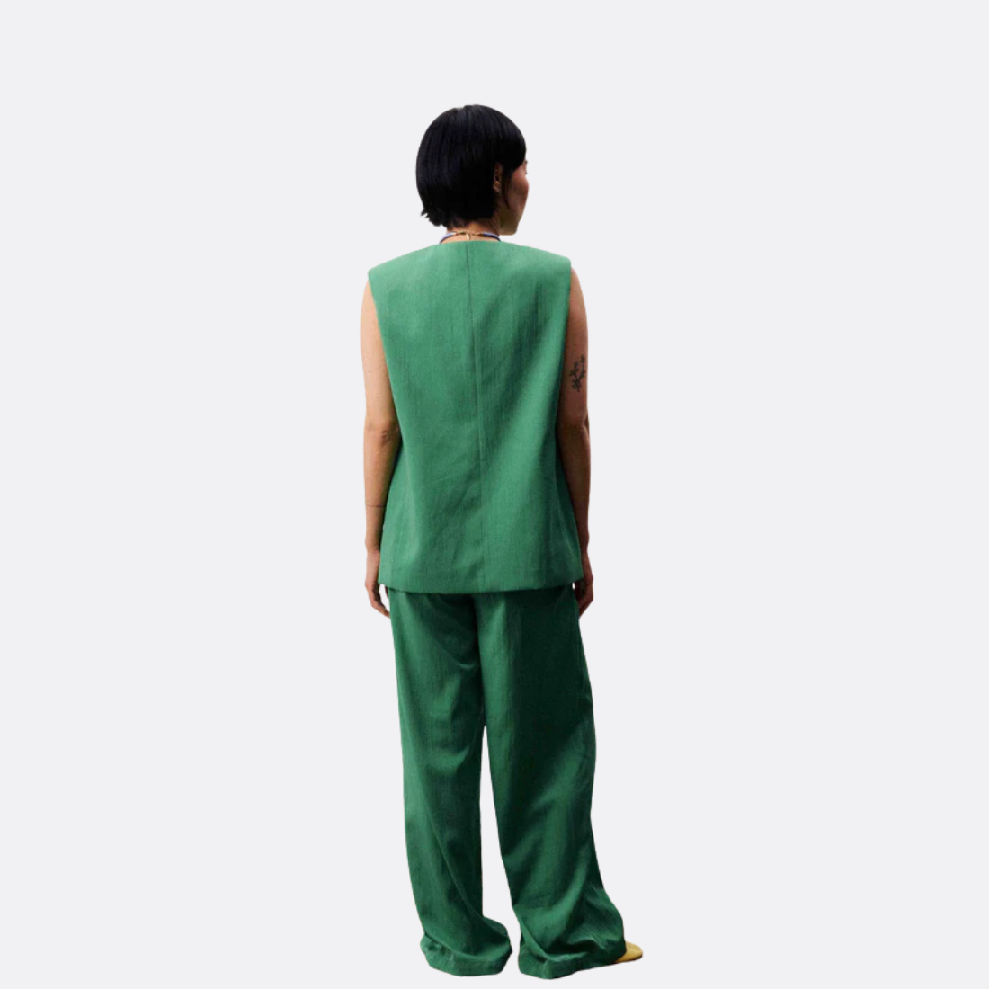 <PRODUCTTITLE> in Green by FRNCH.