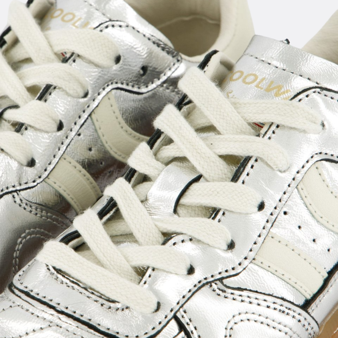 <PRODUCTTITLE> in Silver by Coolway.