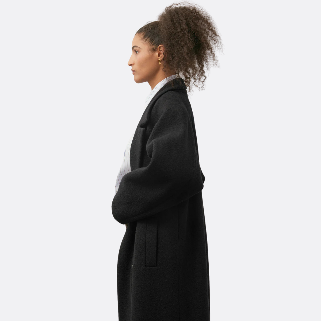 <PRODUCTTITLE> in Black by A  LINE.