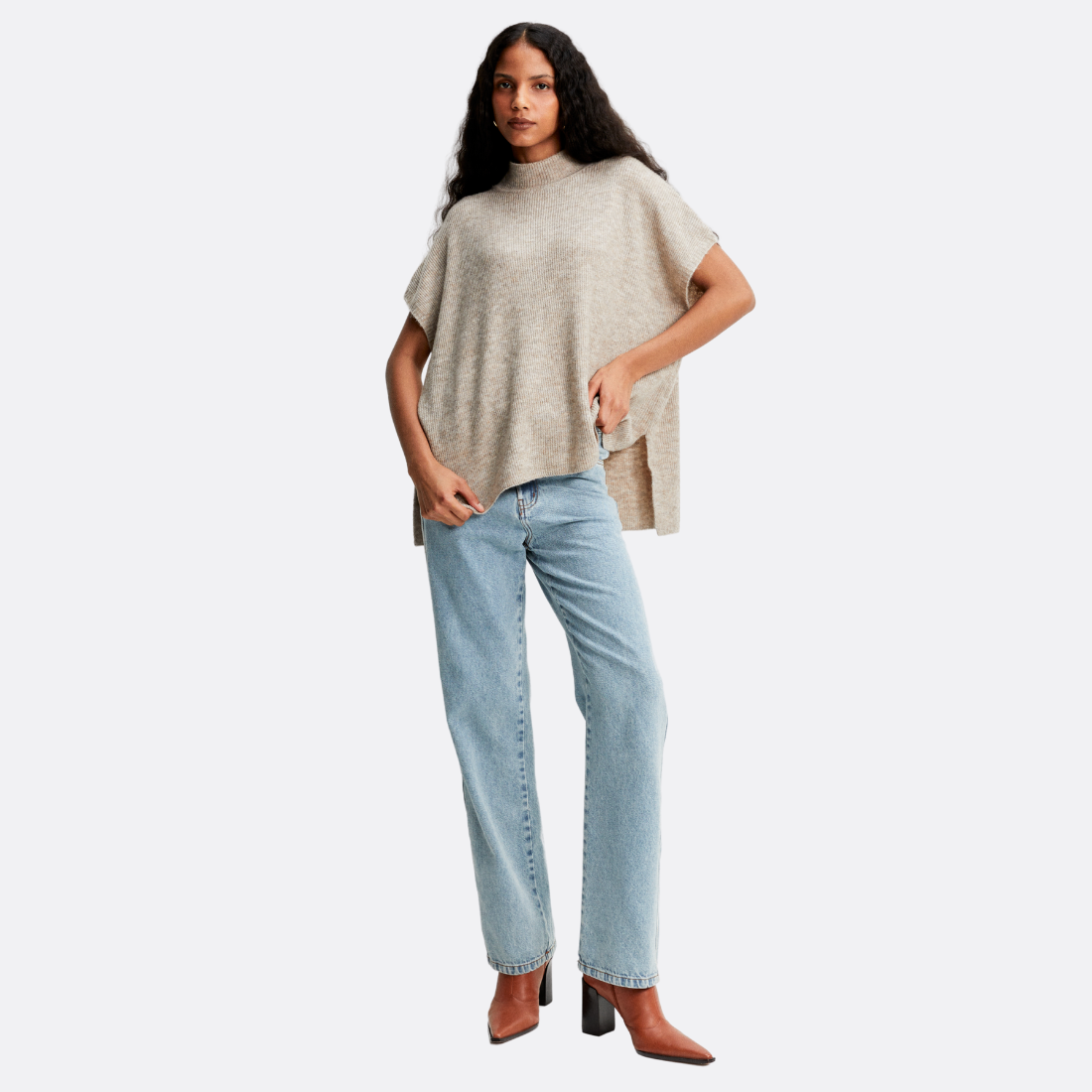 <PRODUCTTITLE> in Grey by Shoulder.