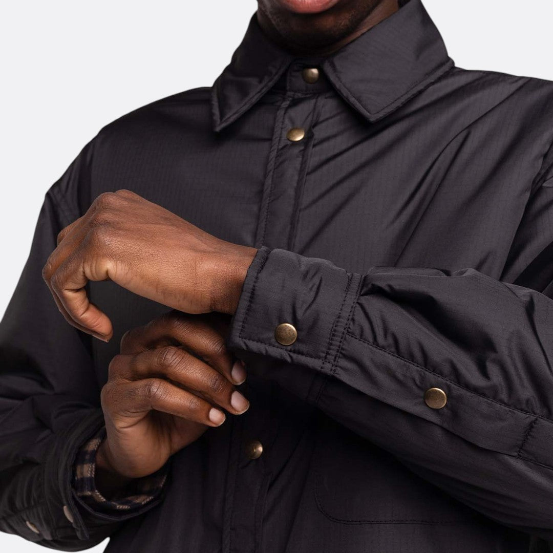 <PRODUCTTITLE> in Black by Olow.