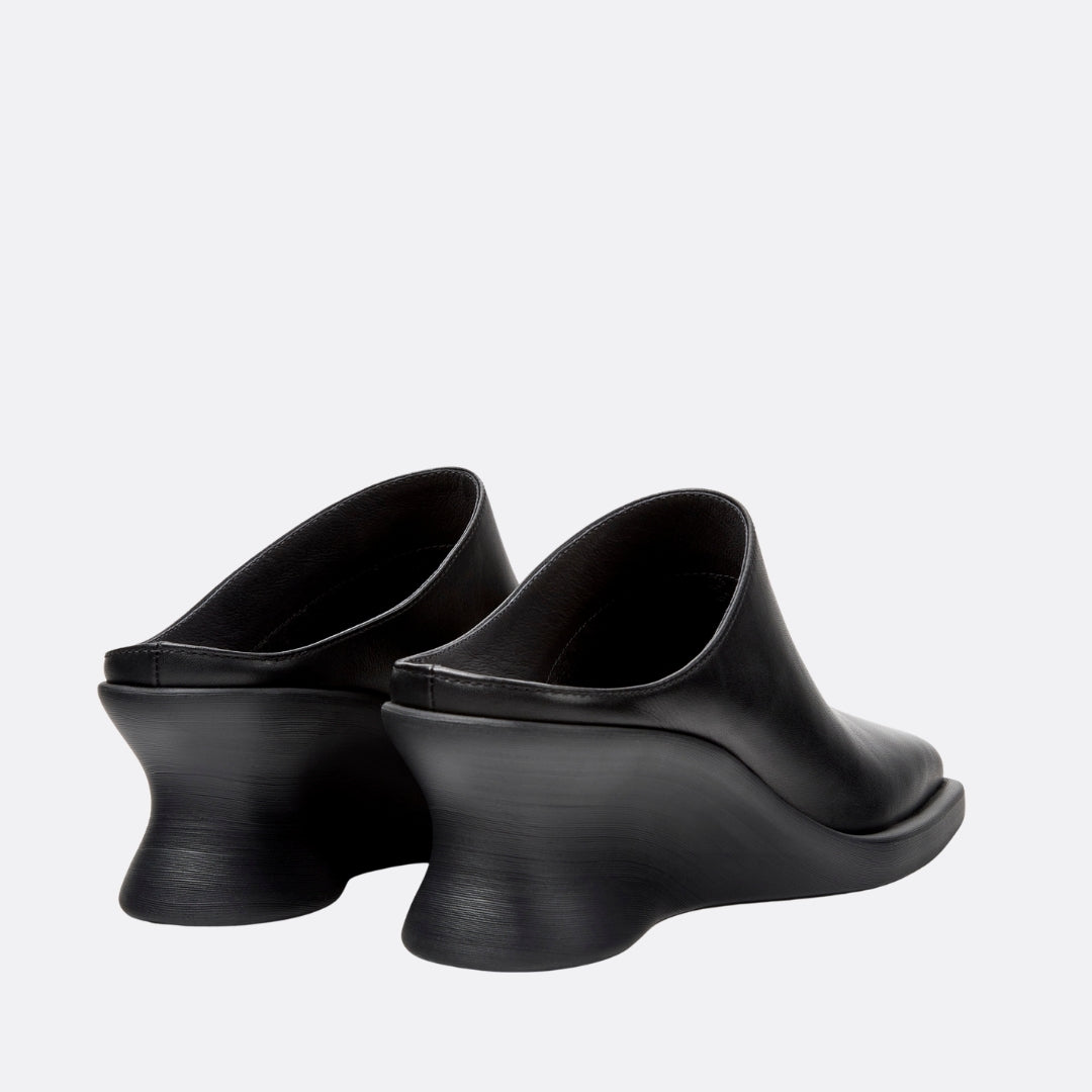 <PRODUCTTITLE> in Black by Camper.