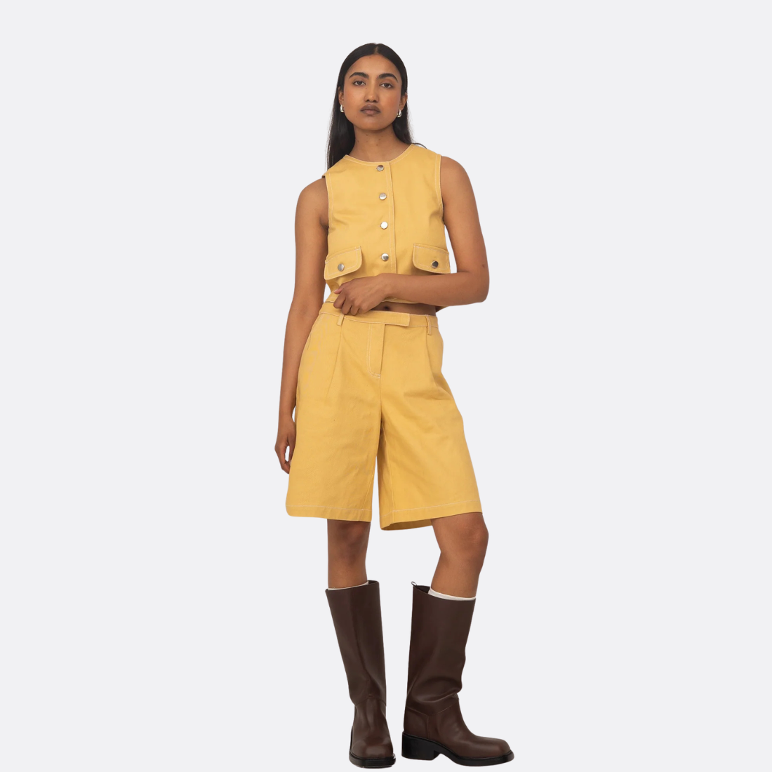 <producttitle> en jaune par Carmen Says.