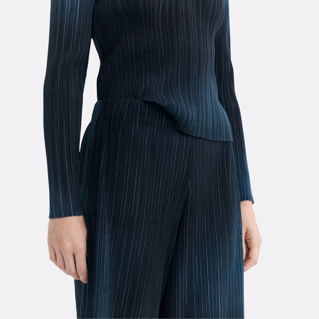 <PRODUCTTITLE> in Blue by Thinking Mu.