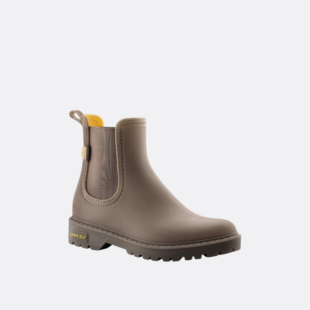<PRODUCTTITLE> in Brown by Lemon Jelly.