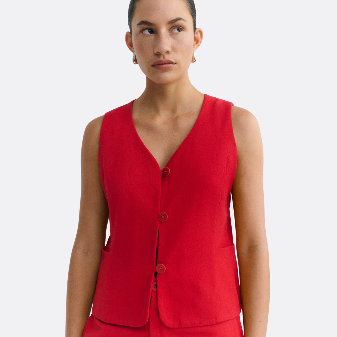 <PRODUCTTITLE> in Red by Thinking Mu.