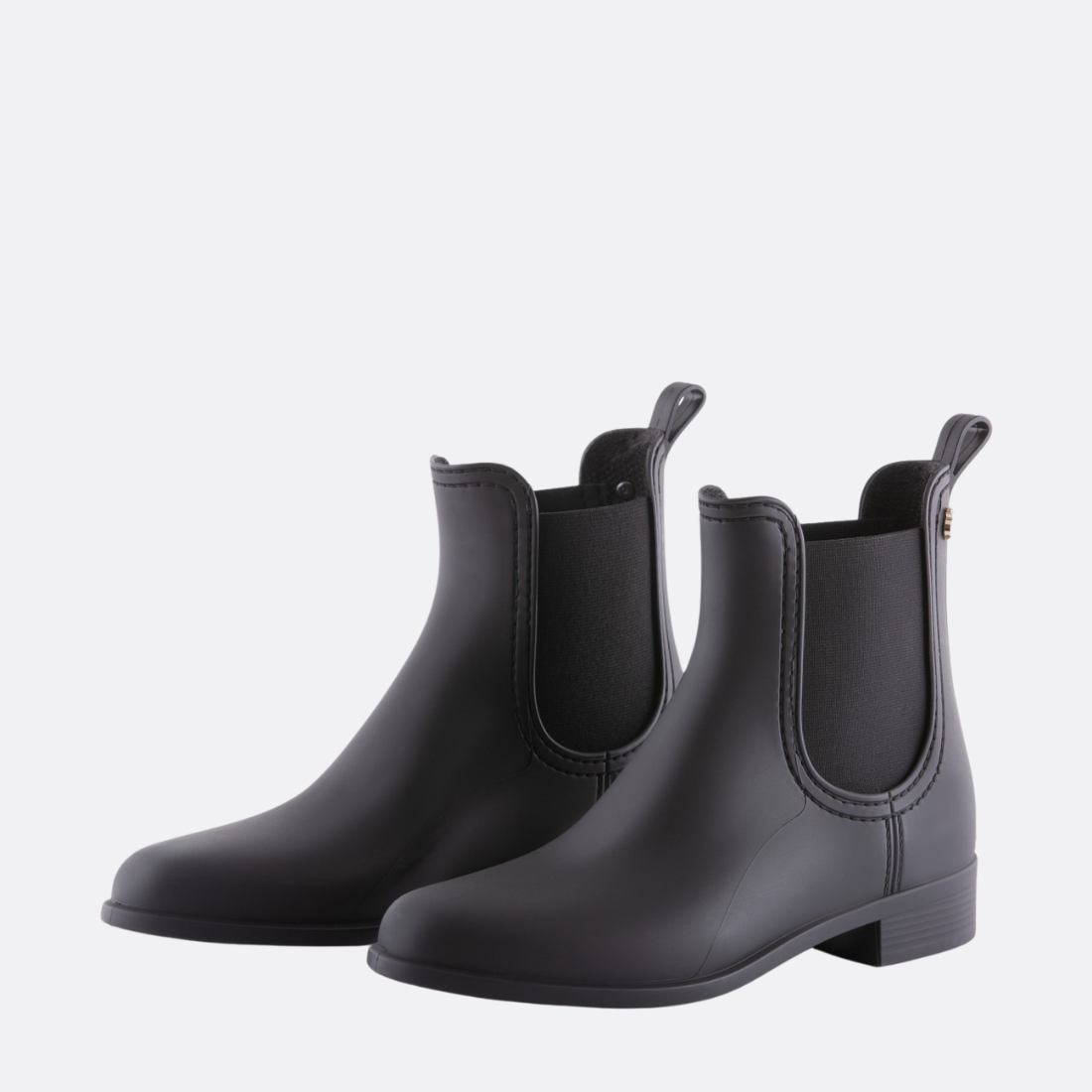 <PRODUCTTITLE> in Black by Lemon Jelly.