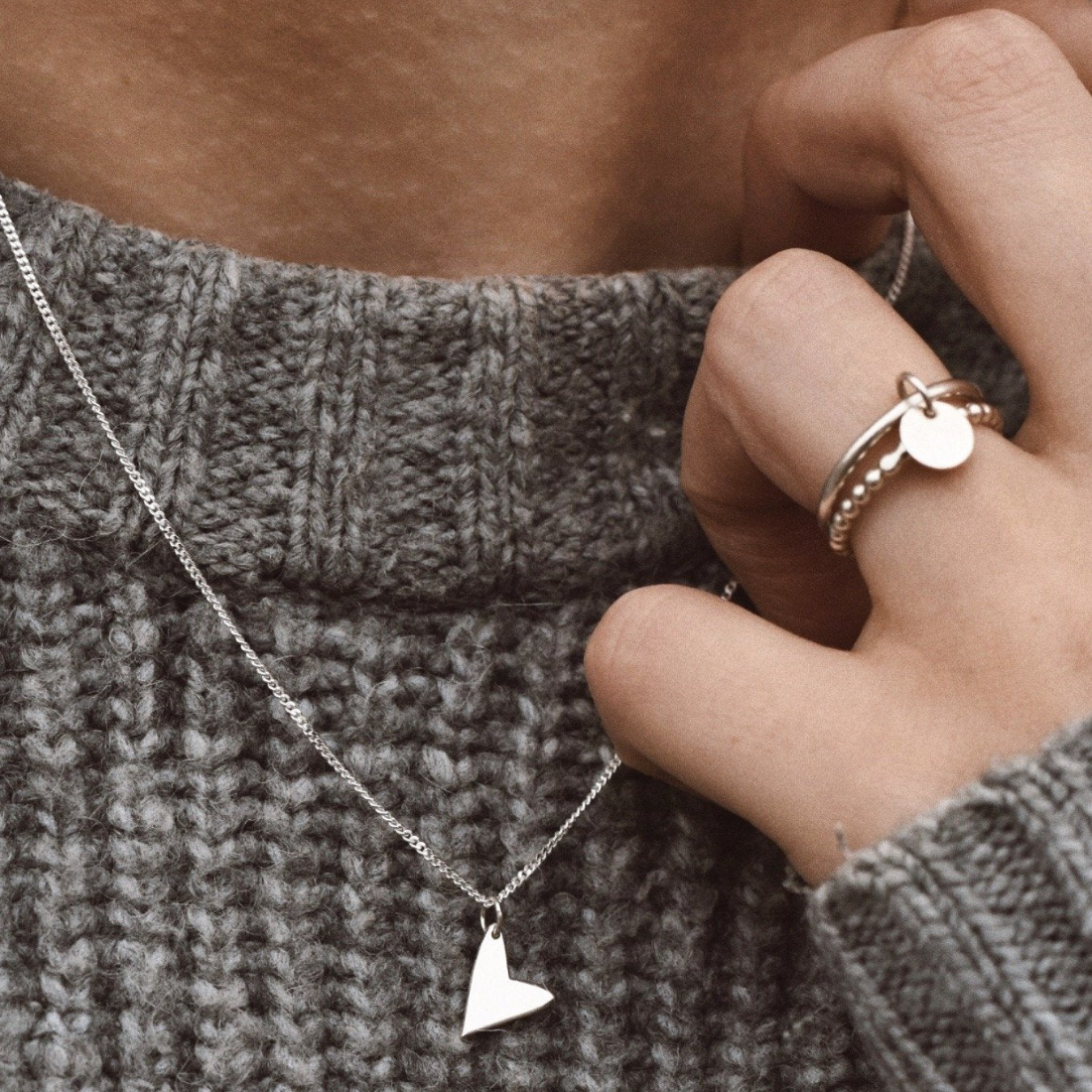<PRODUCTTITLE> in Silver by No more.