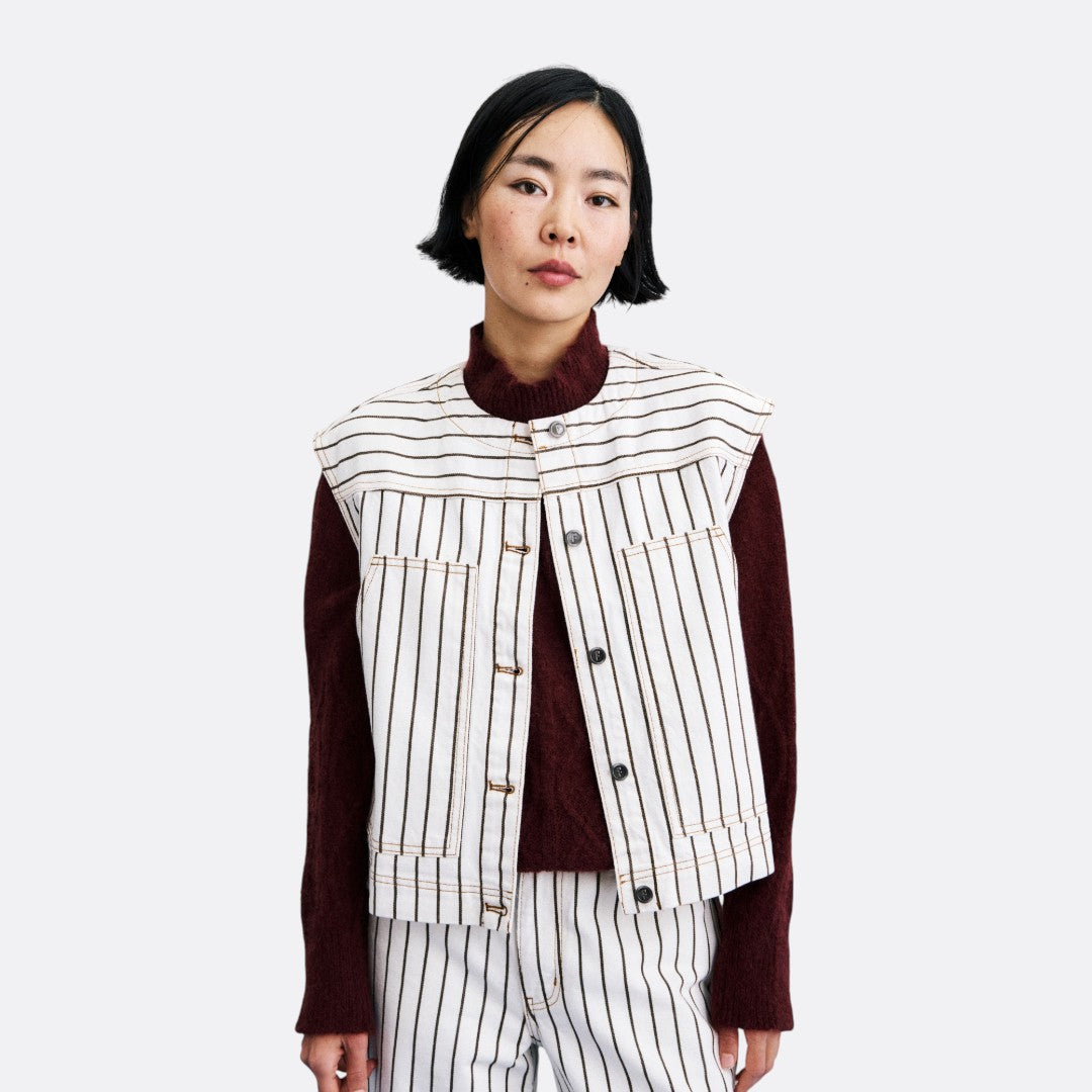 <PRODUCTTITLE> in Beige by FRNCH.