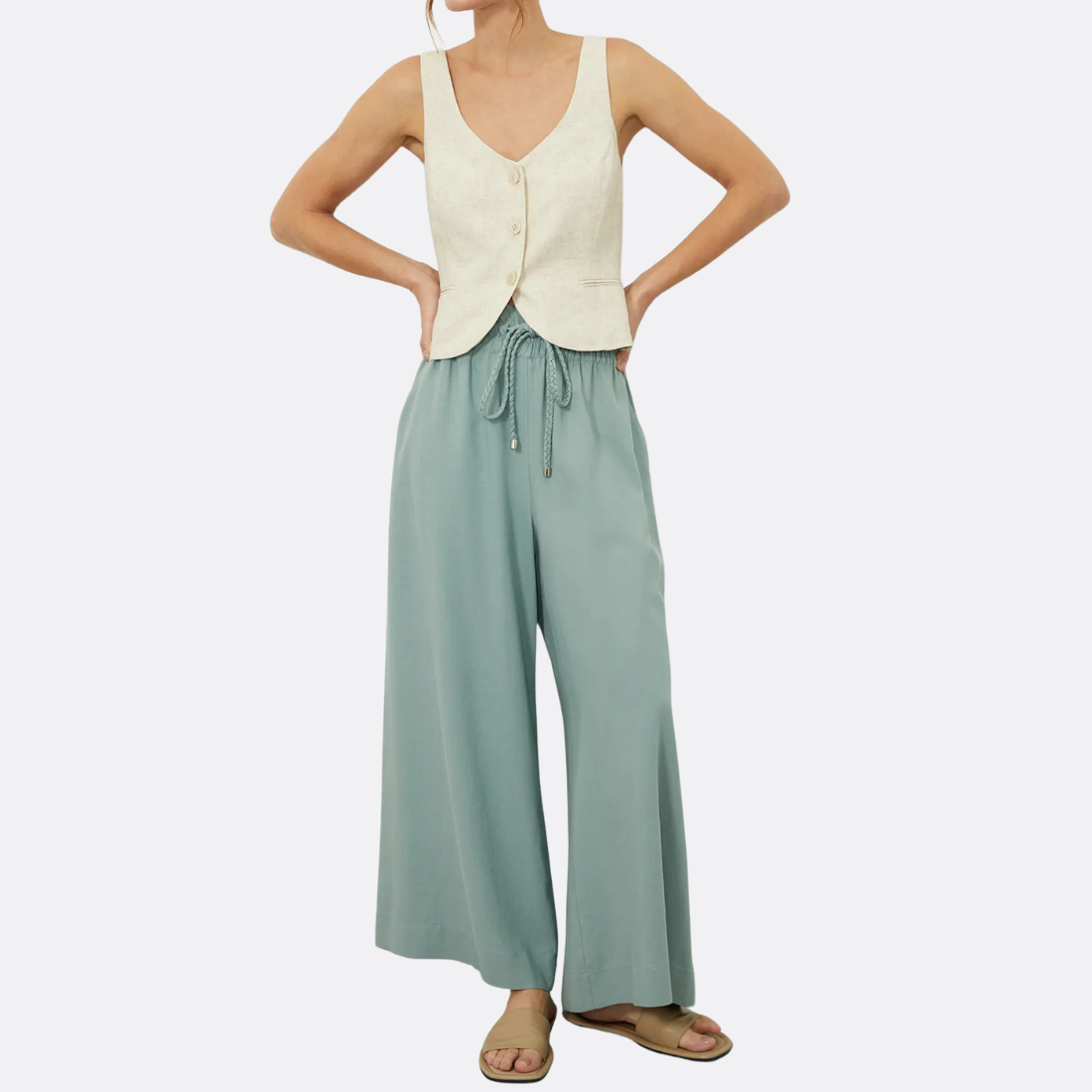 <PRODUCTTITLE> in Green by Shoulder.