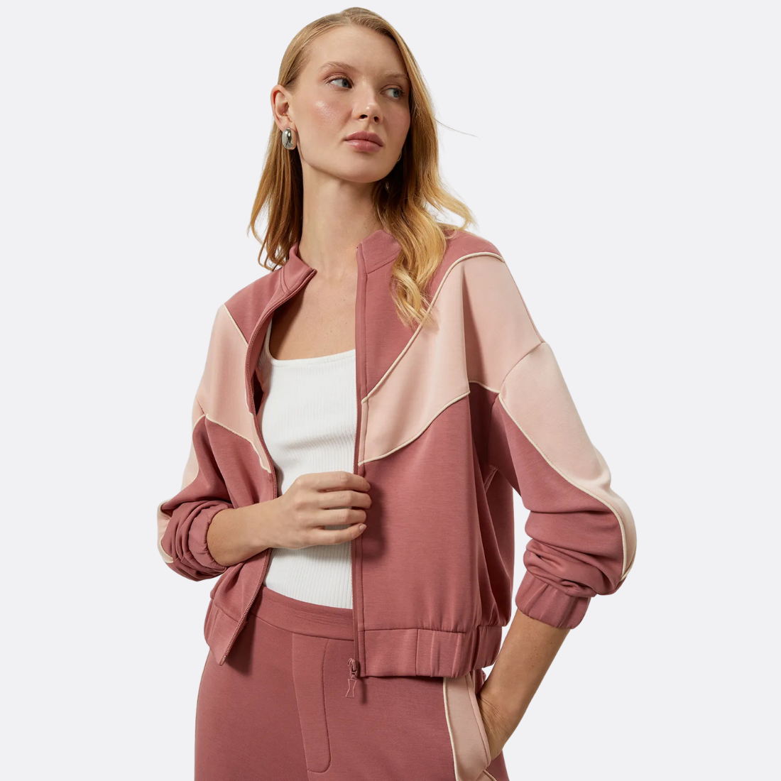 <PRODUCTTITLE> in Pink by Shoulder.