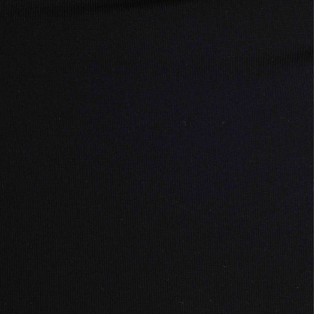<PRODUCTTITLE> in Black by Loja 3.
