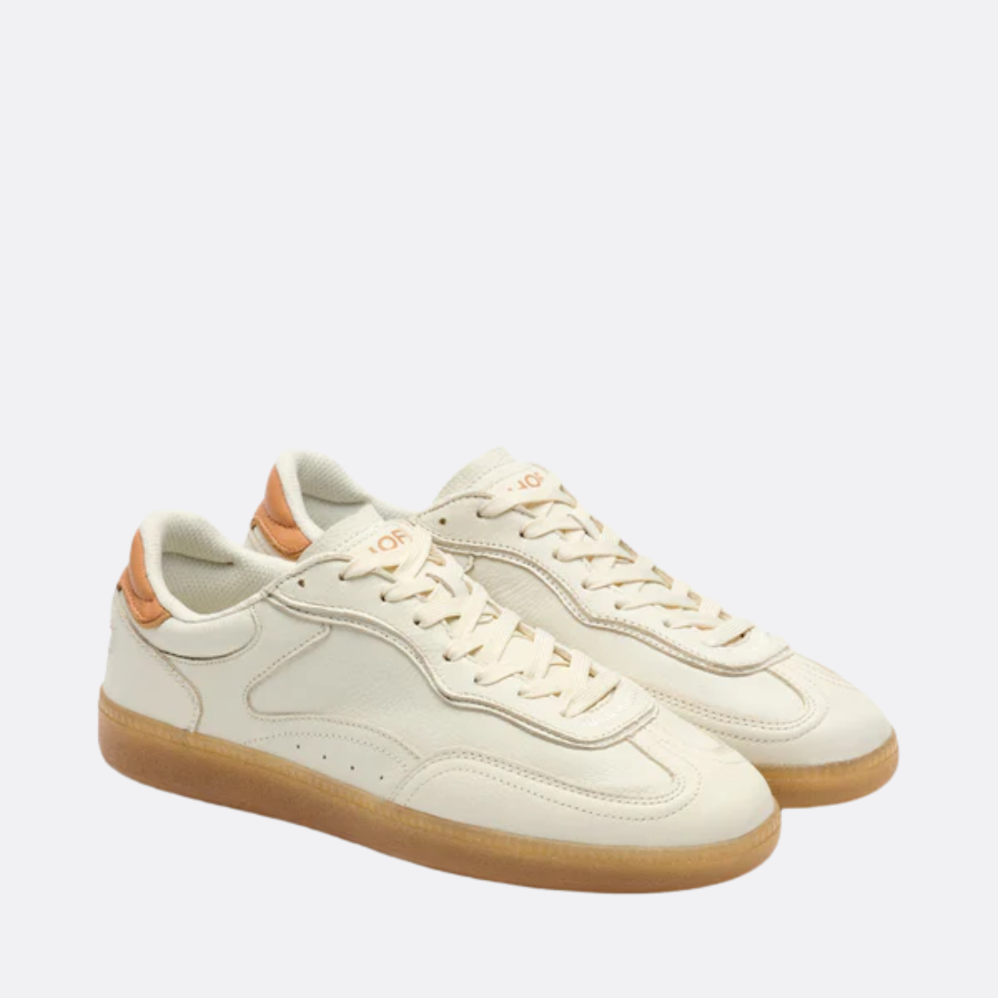 <PRODUCTTITLE> in White by Hoff.