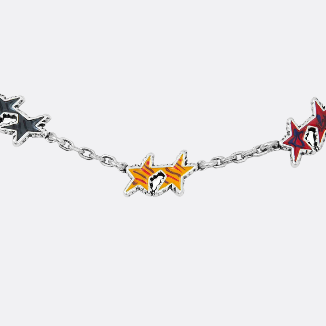 <PRODUCTTITLE> in Silver by TwoJeys.