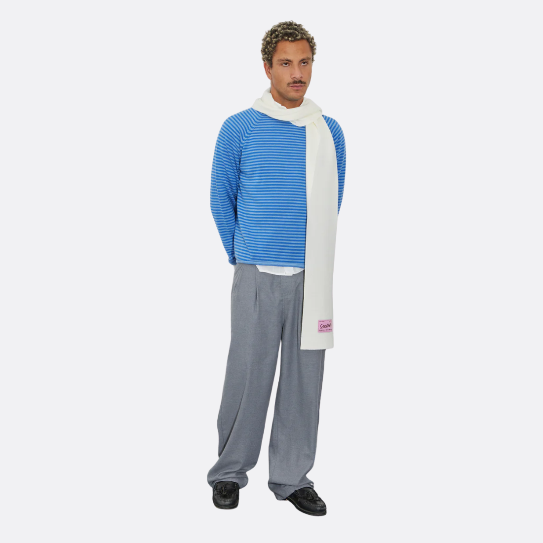 <PRODUCTTITLE> in Blue by Gandaia.