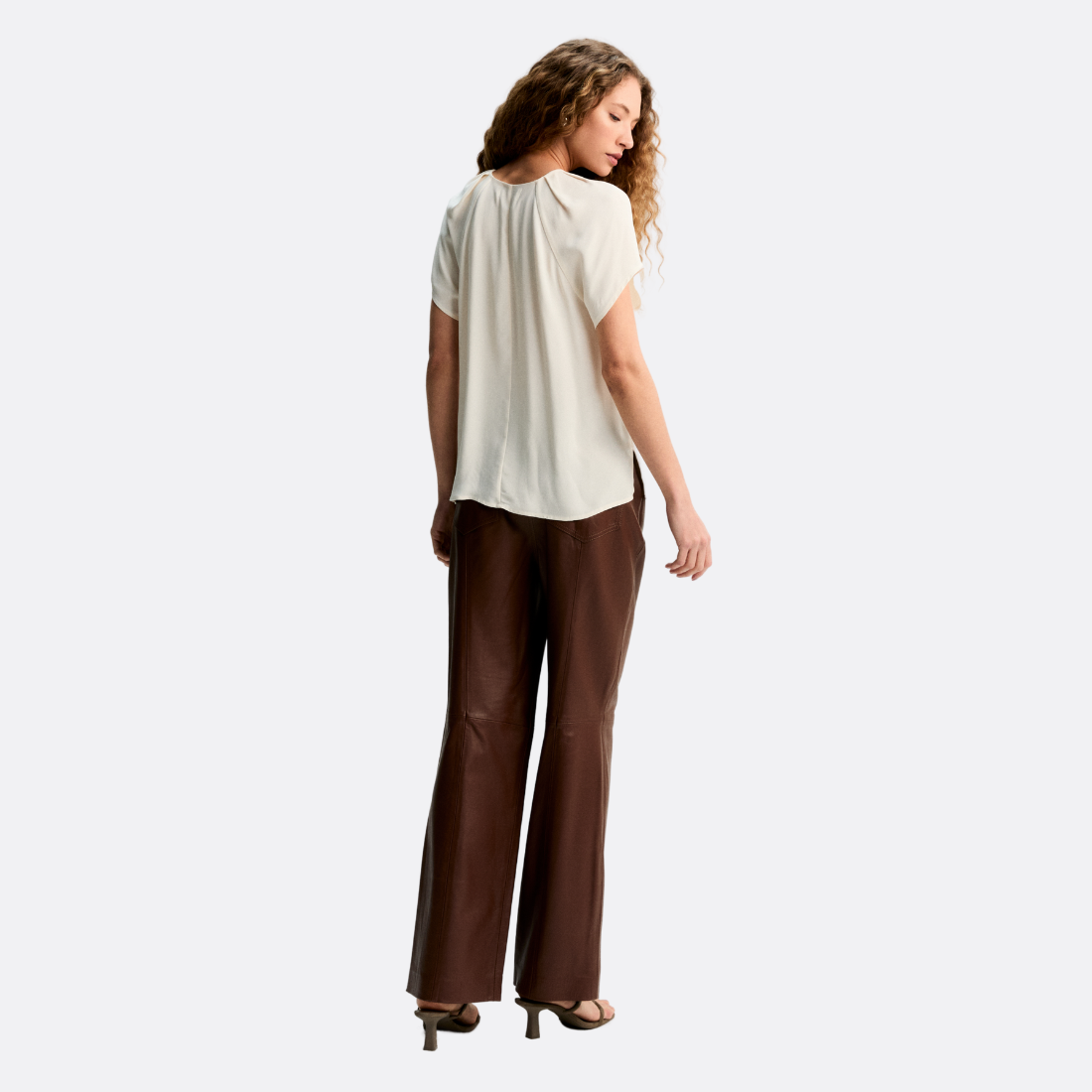 <PRODUCTTITLE> in White by Shoulder.