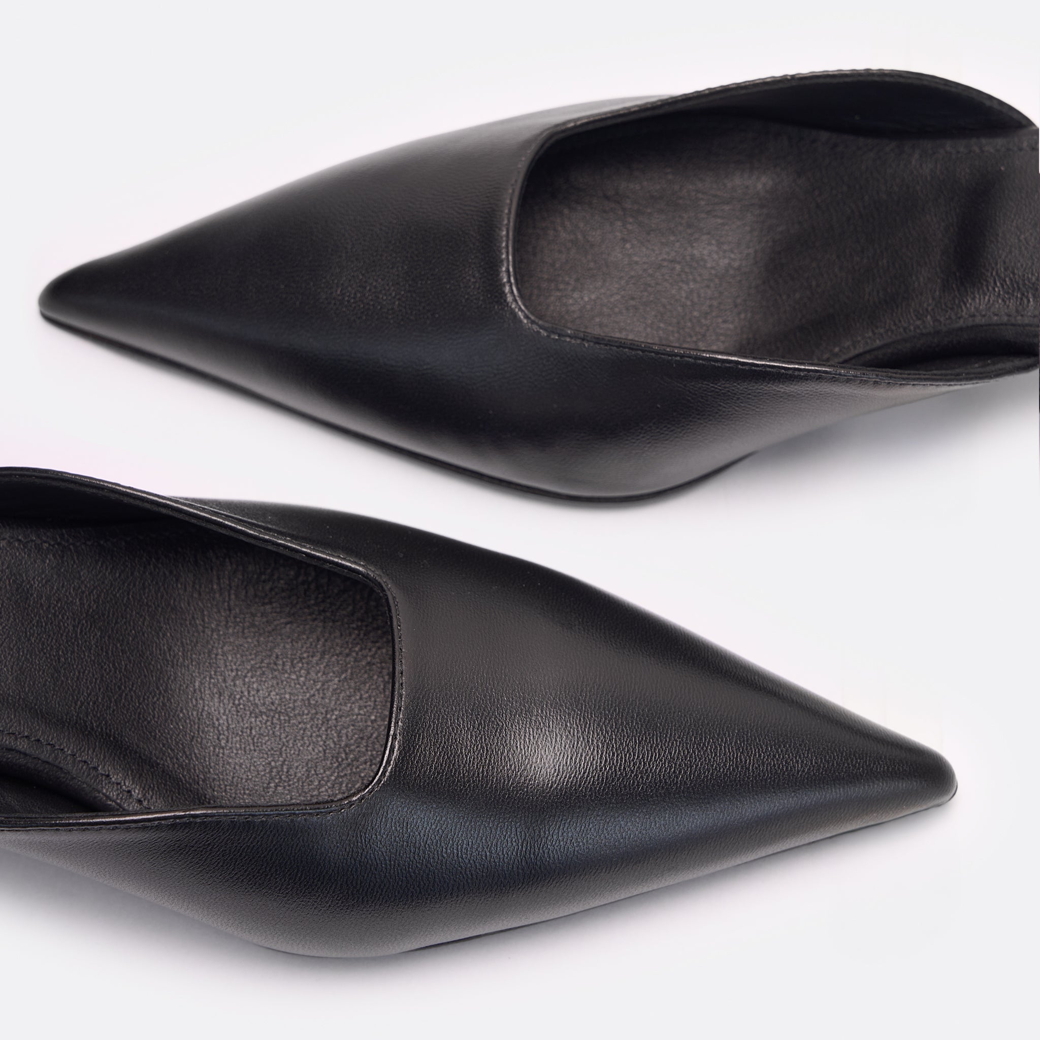 <PRODUCTTITLE> in Black by Helena Mar.