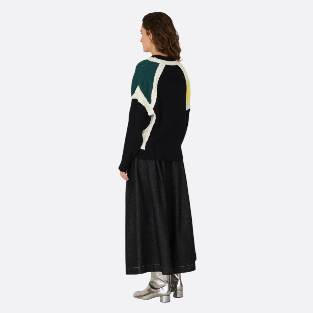 <PRODUCTTITLE> in Black by SKFK.