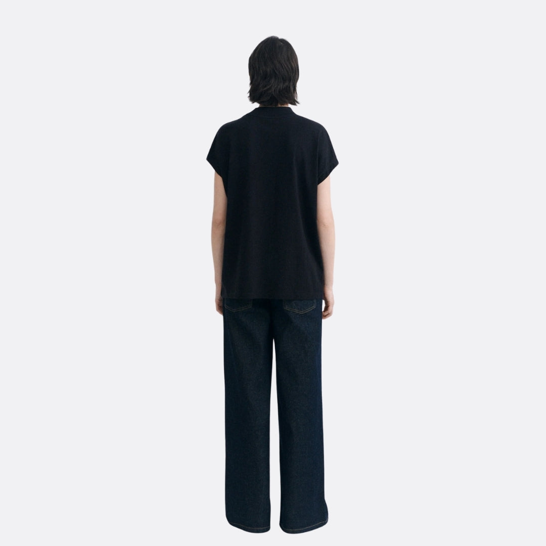 <PRODUCTTITLE> in Black by Thinking Mu.