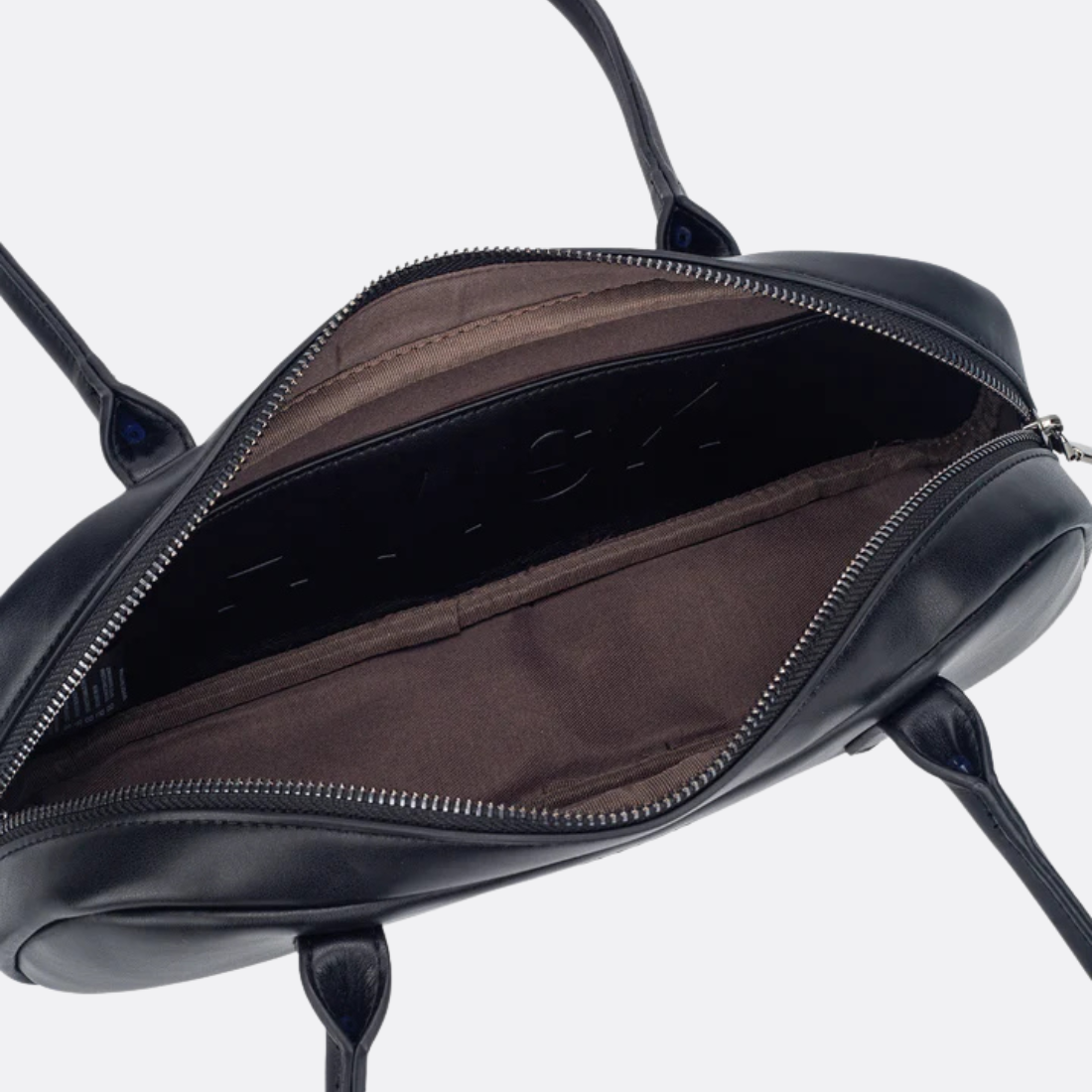 <PRODUCTTITLE> in Black by Hvisk.