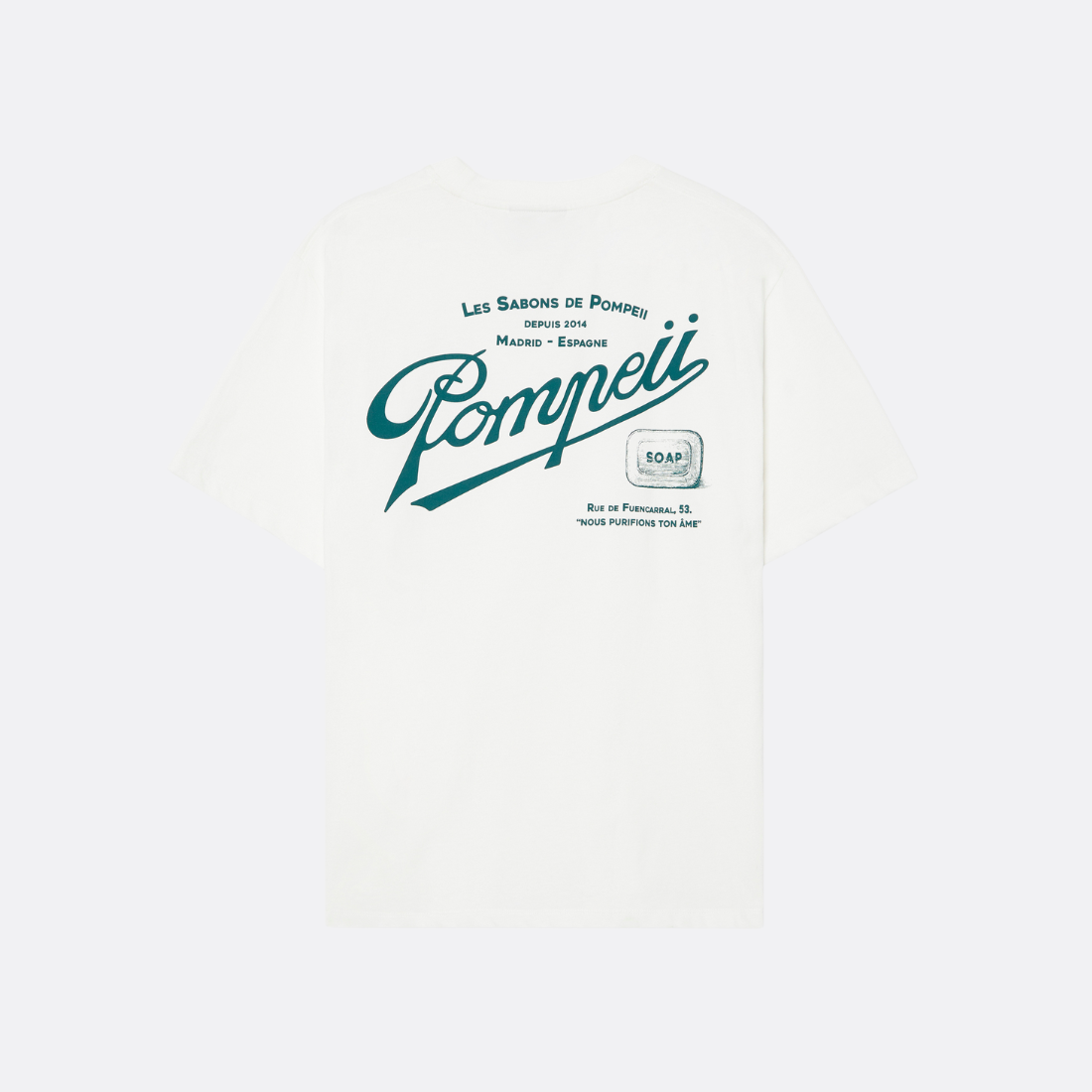 Sabons de pompei vor weißem T -Shirt