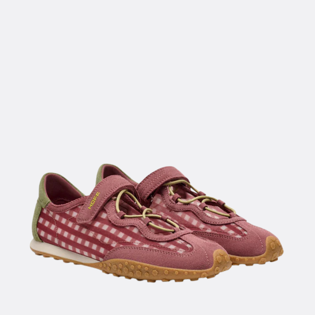 <PRODUCTTITLE> in Pink by Hoff.