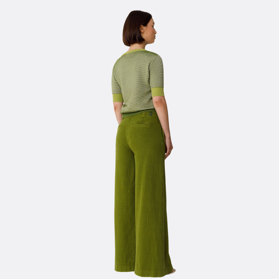 <PRODUCTTITLE> in Green by SKFK.