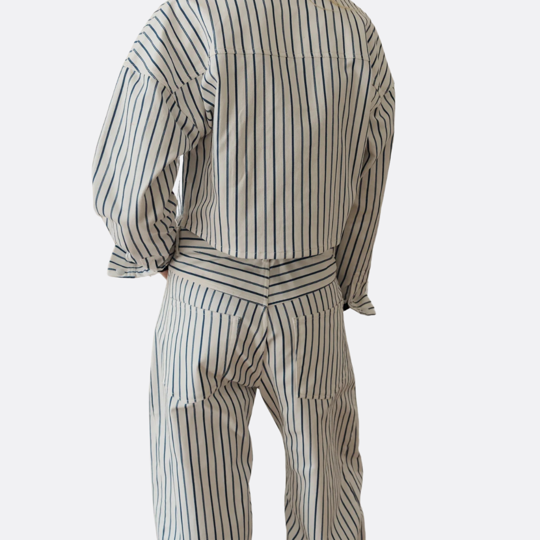 <PRODUCTTITLE> in White by Himba.
