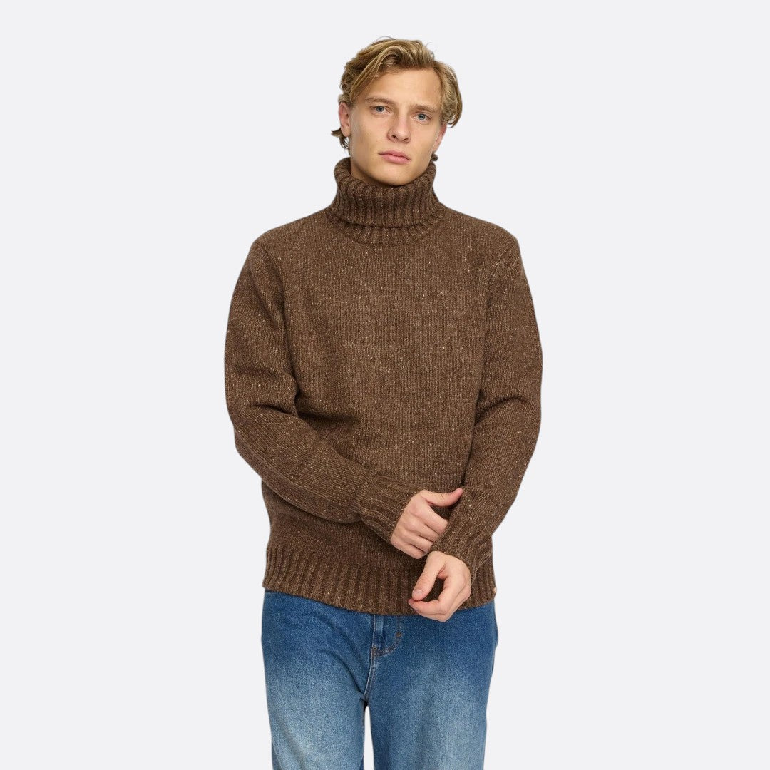 High-neck Sweater