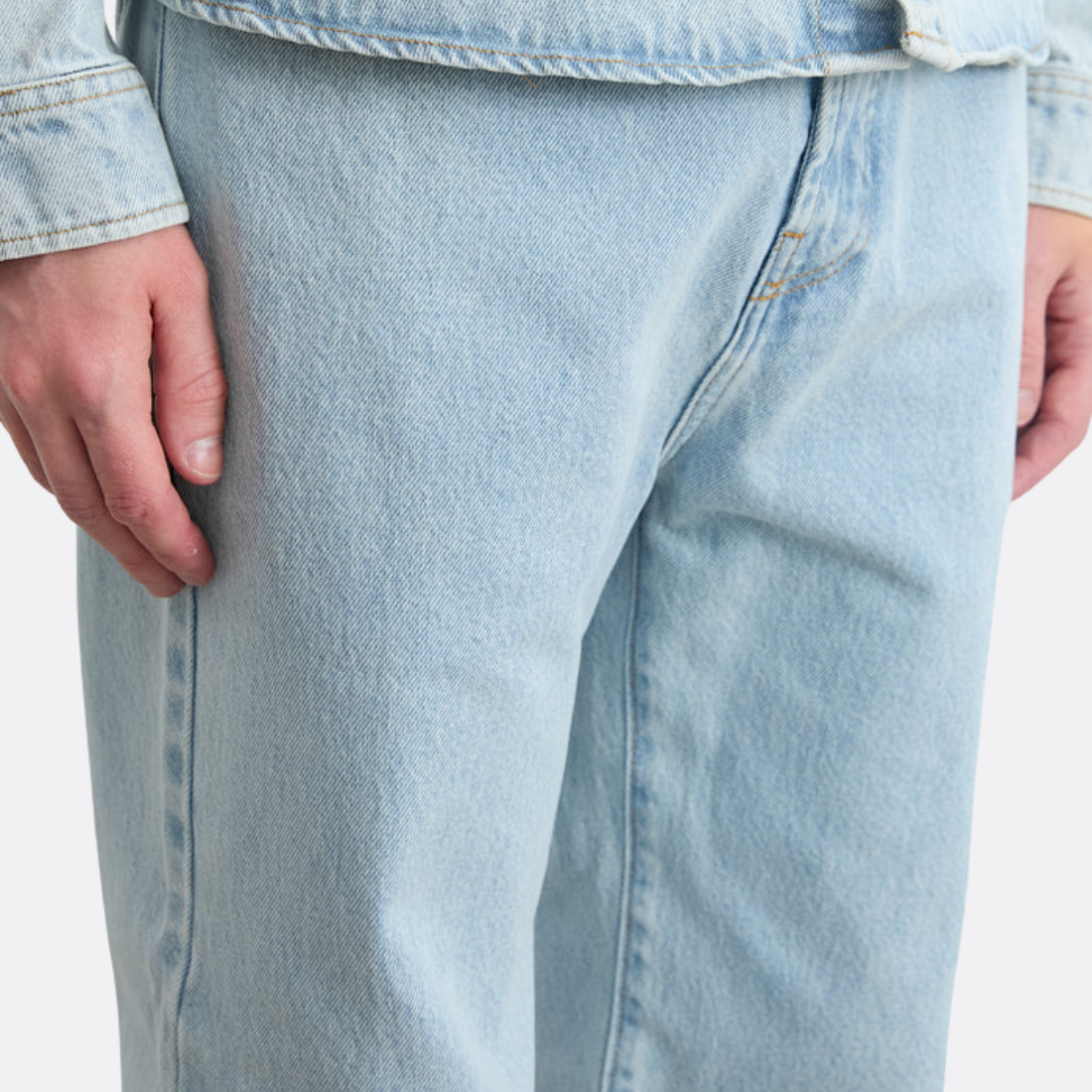 <PRODUCTTITLE> in Blue by Edmmond Studios.