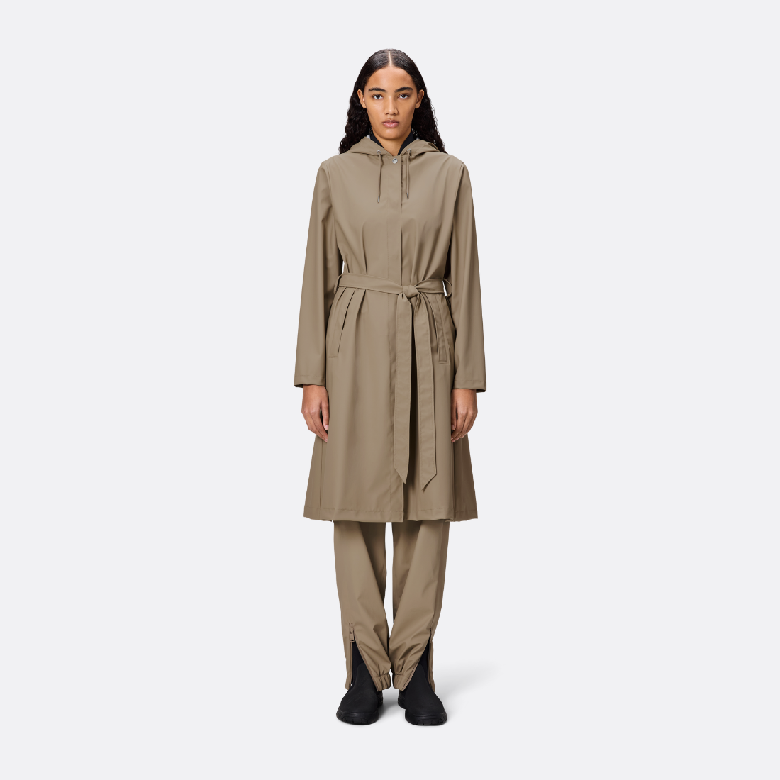 <PRODUCTTITLE> in Beige by Rains.