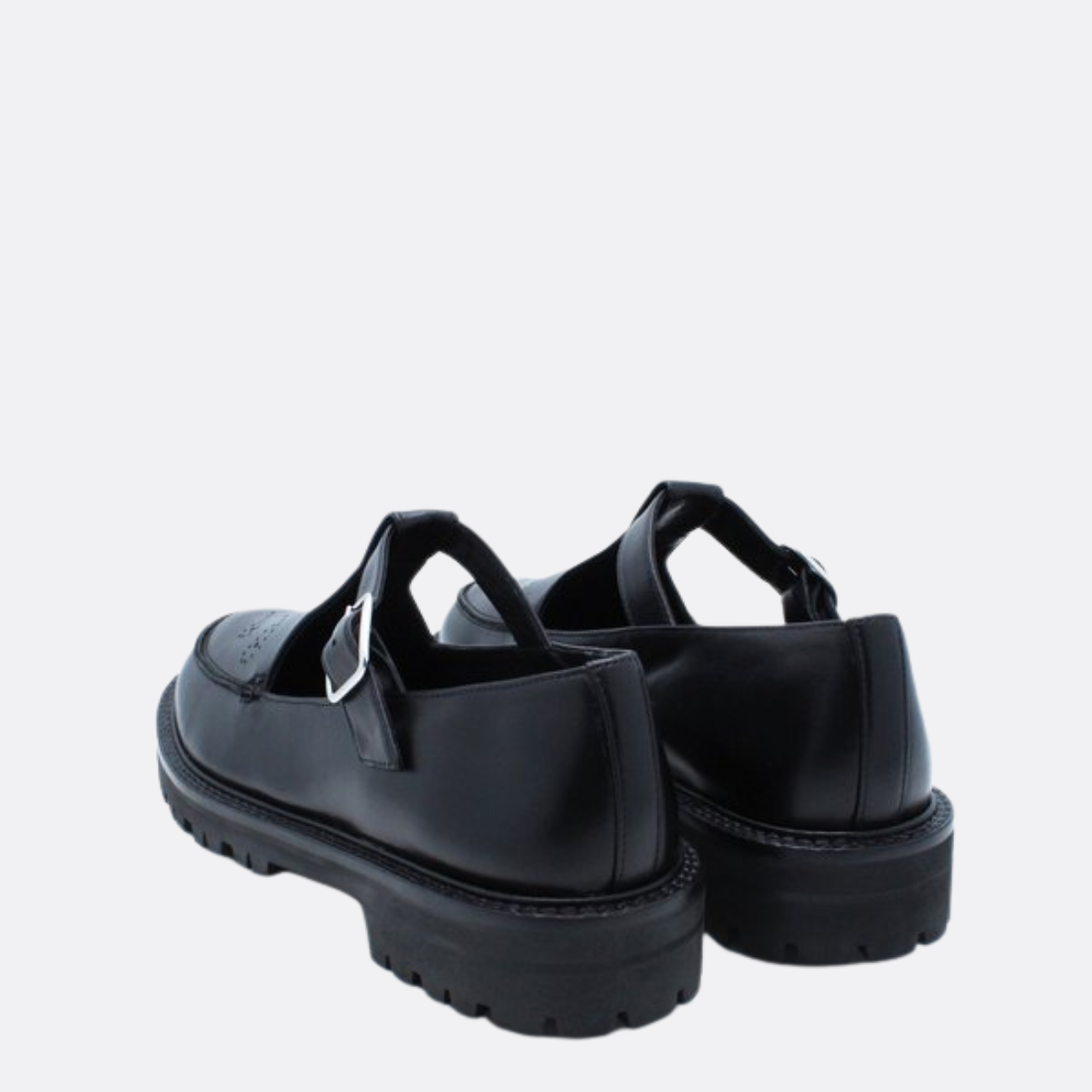 <PRODUCTTITLE> in Black by JJ Heitor.