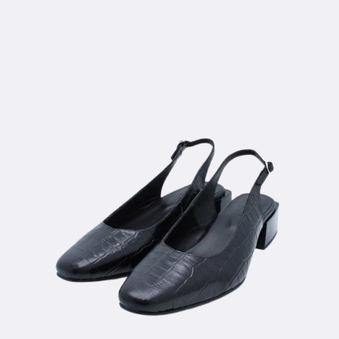 <PRODUCTTITLE> in Black by JJ Heitor.