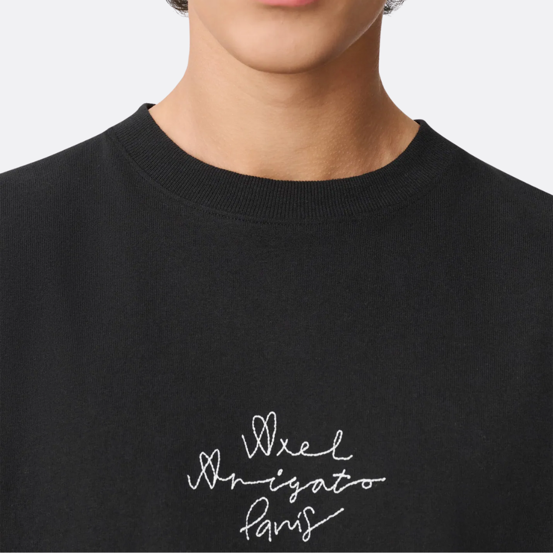 <producttitle> in Schwarz von Axel Arigato.