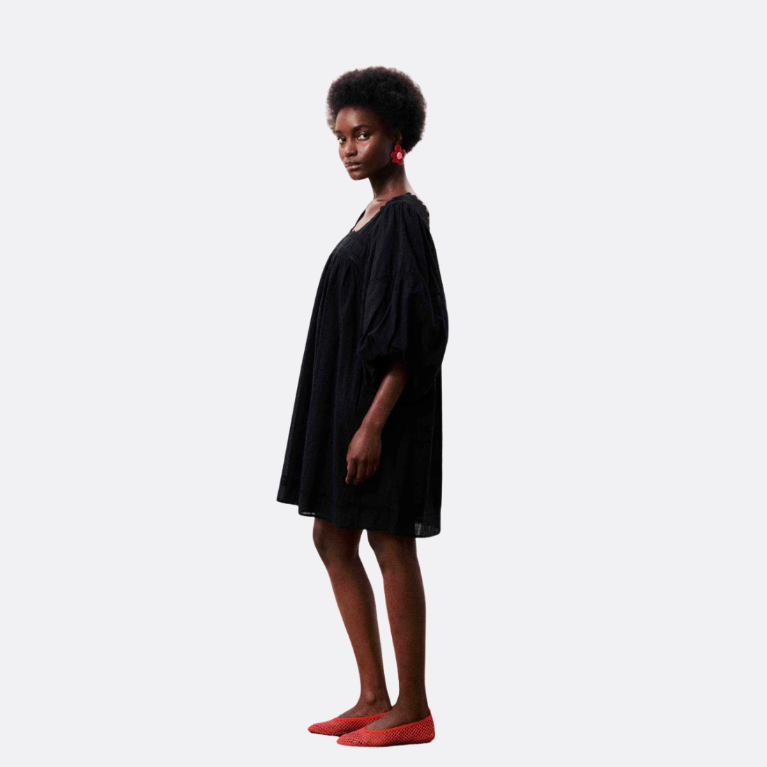 <PRODUCTTITLE> in Black by FRNCH.