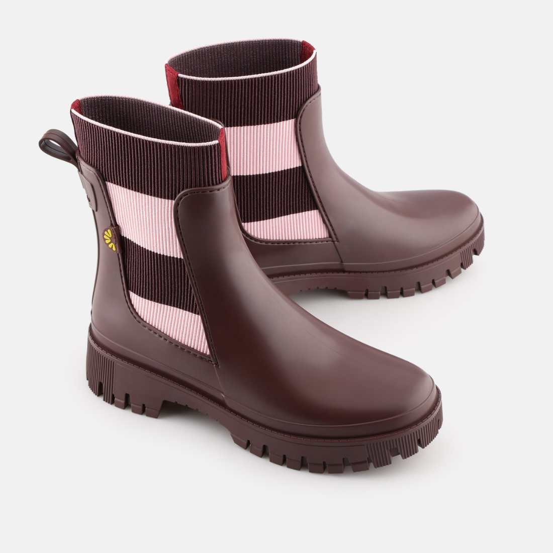 <PRODUCTTITLE> in Bordeaux by Lemon Jelly.