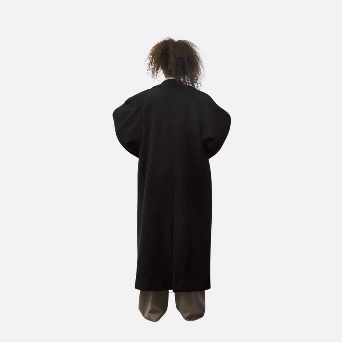 <PRODUCTTITLE> in Black by A  LINE.