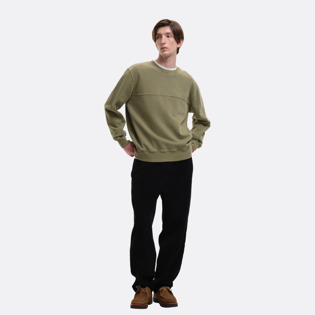 <PRODUCTTITLE> in Green by Castart.