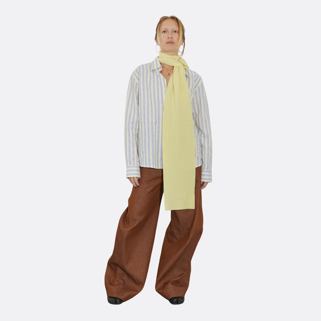 <PRODUCTTITLE> in Yellow by Gandaia.