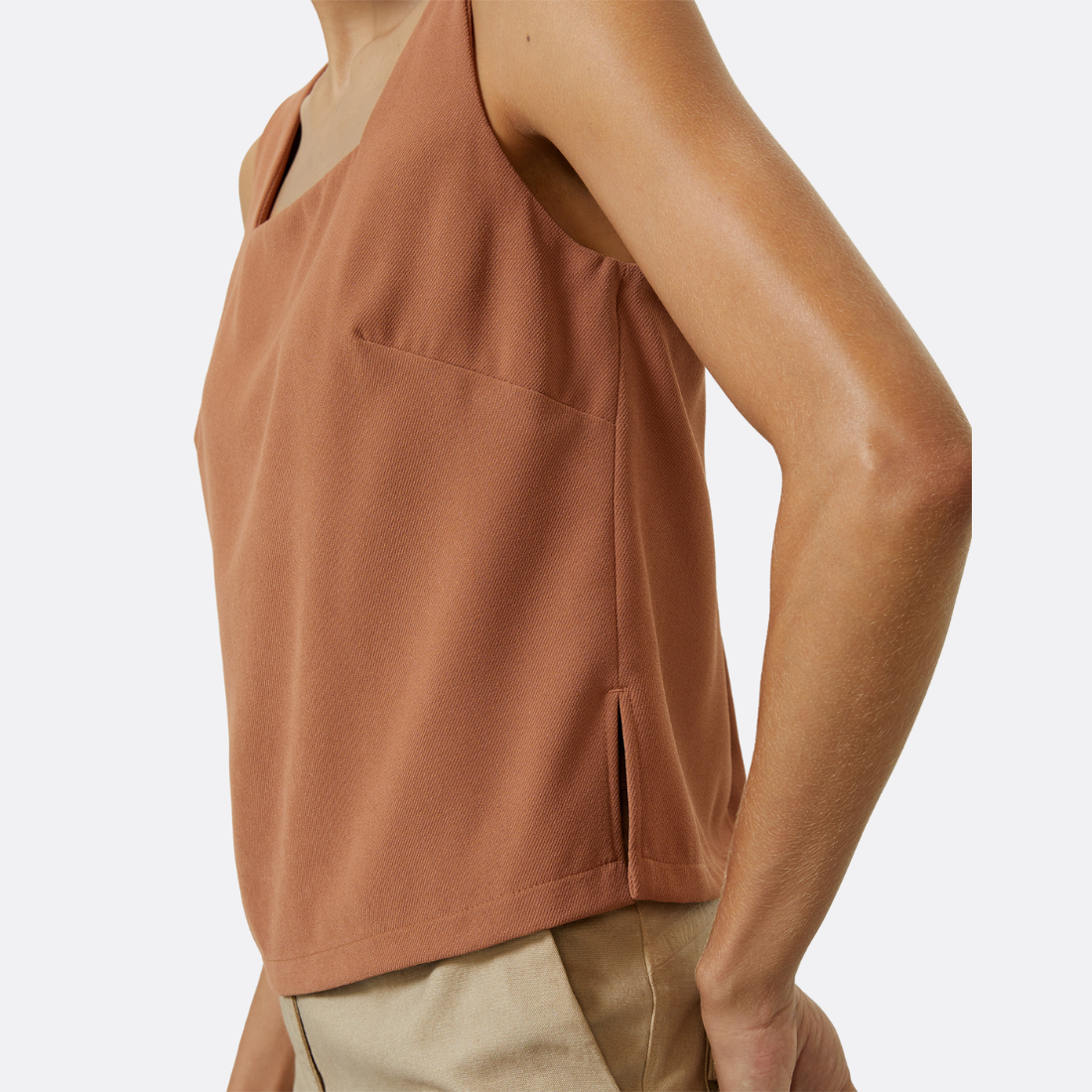 <PRODUCTTITLE> in Brown by Shoulder.
