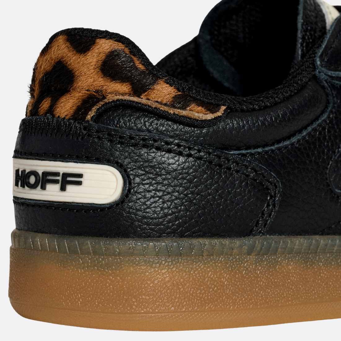 <PRODUCTTITLE> in Black by Hoff.