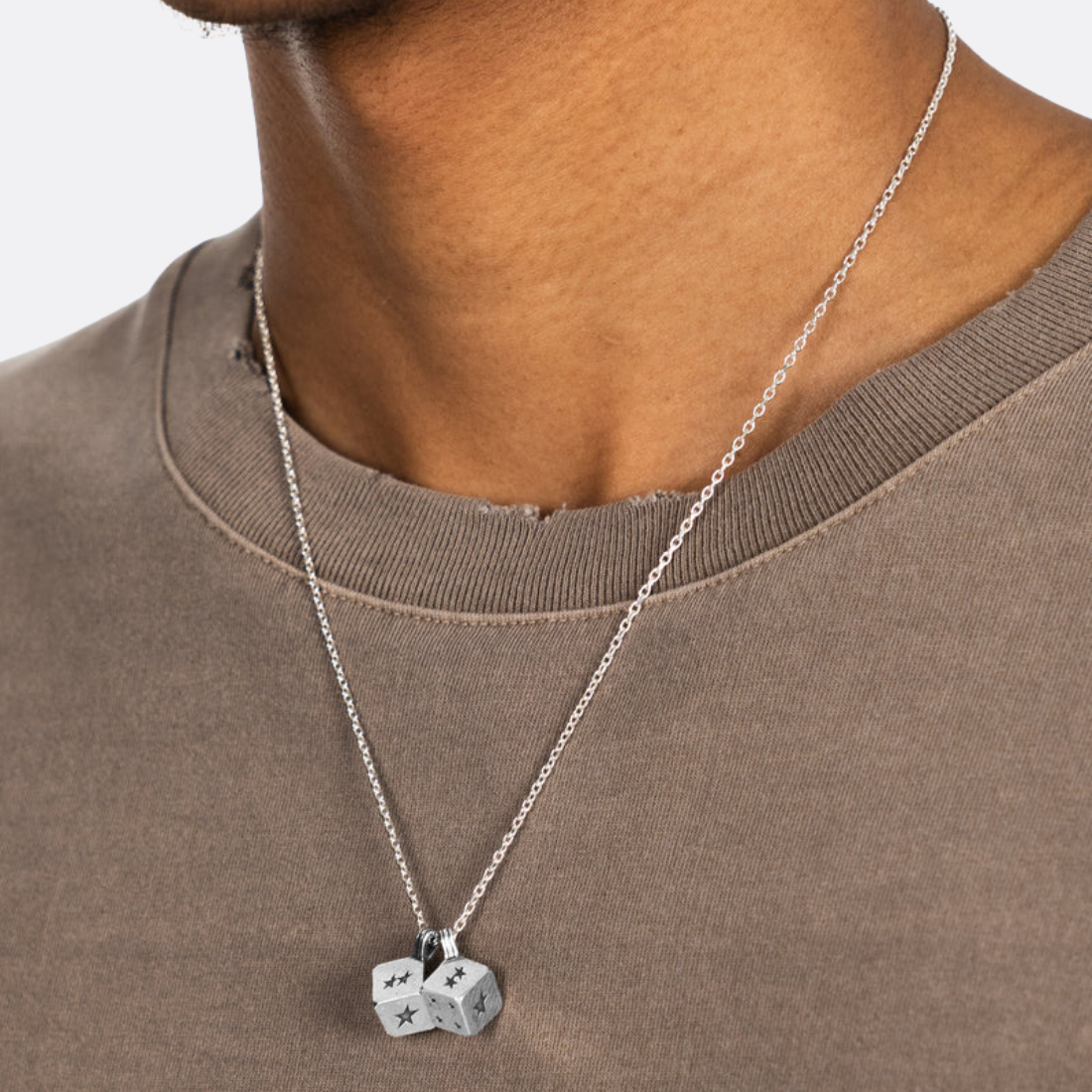 <PRODUCTTITLE> in Silver by TwoJeys.